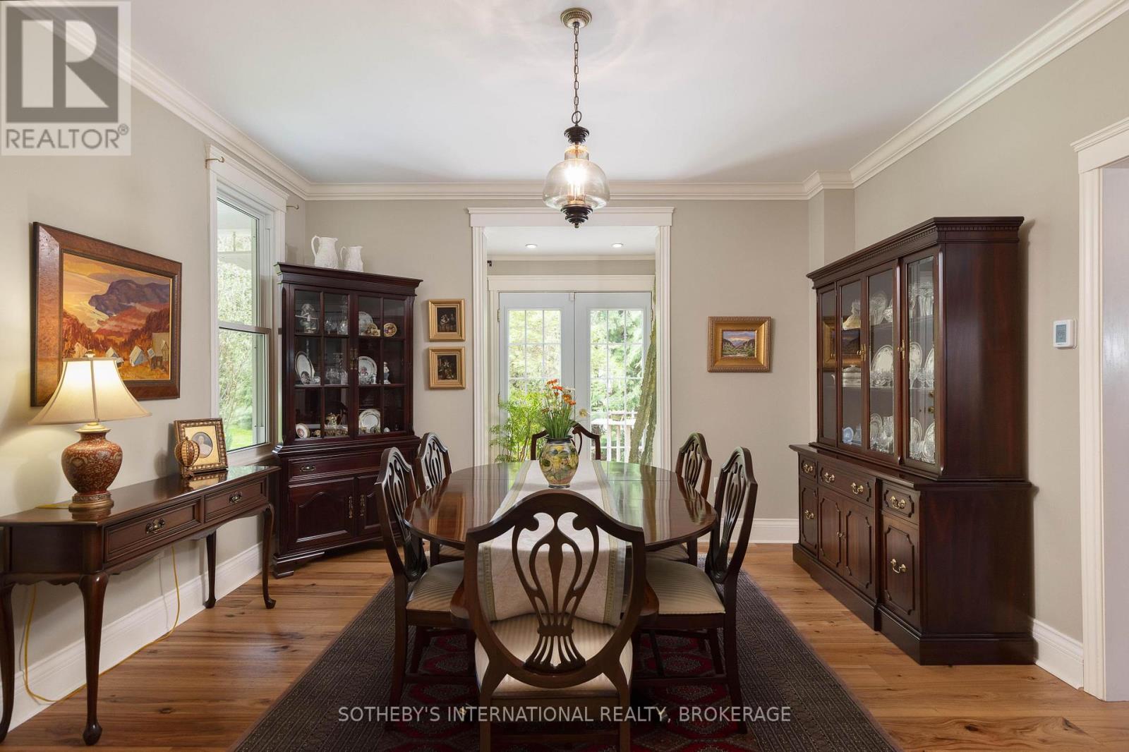 15906 Niagara Parkway, Niagara-On-The-Lake, Ontario  L0S 1J0 - Photo 15 - X13125930