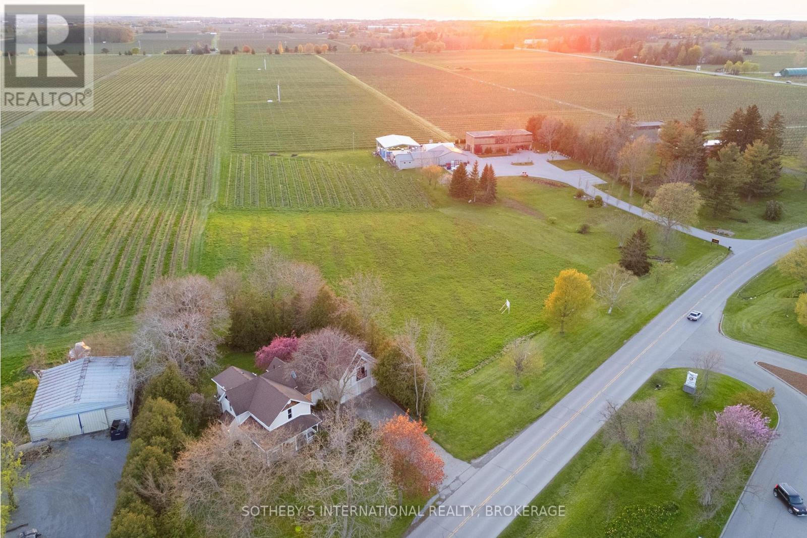 15906 Niagara Parkway, Niagara-On-The-Lake, Ontario  L0S 1J0 - Photo 42 - X13125930