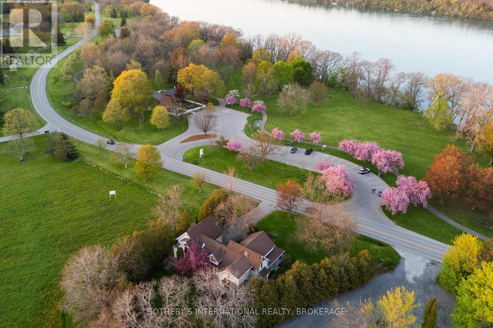 15906 Niagara Parkway, Niagara-On-The-Lake, Ontario  L0S 1J0 - Photo 43 - X13125930
