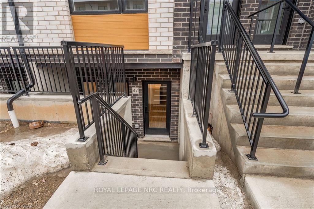 47 Lily Lane, Guelph, Ontario  N1L 1E2 - Photo 3 - X13129864