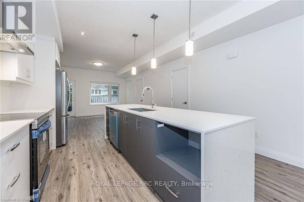47 Lily Lane, Guelph, Ontario  N1L 1E2 - Photo 9 - X13129864
