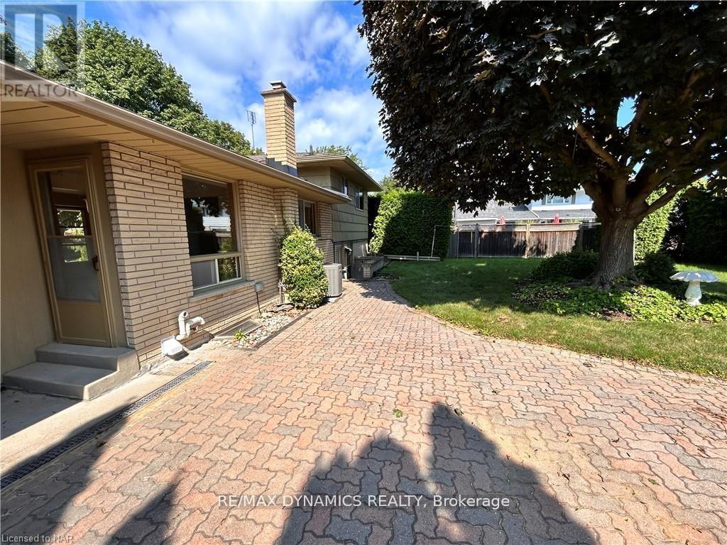 Lower Unit - 32 Mississauga Road, St. Catharines, Ontario  L2N 2K4 - Photo 4 - X13131146
