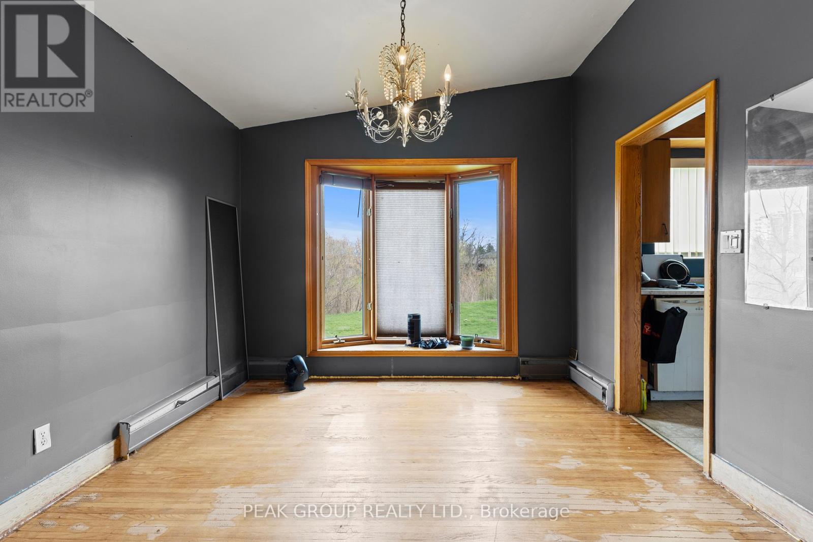 73 Riverview Boulevard, St. Catharines, Ontario  L2T 3L9 - Photo 5 - X13131242