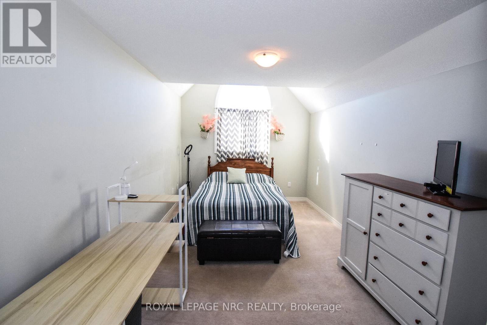 4343 Chemonda Street, Niagara Falls, Ontario  L2G 0E0 - Photo 28 - X13131406