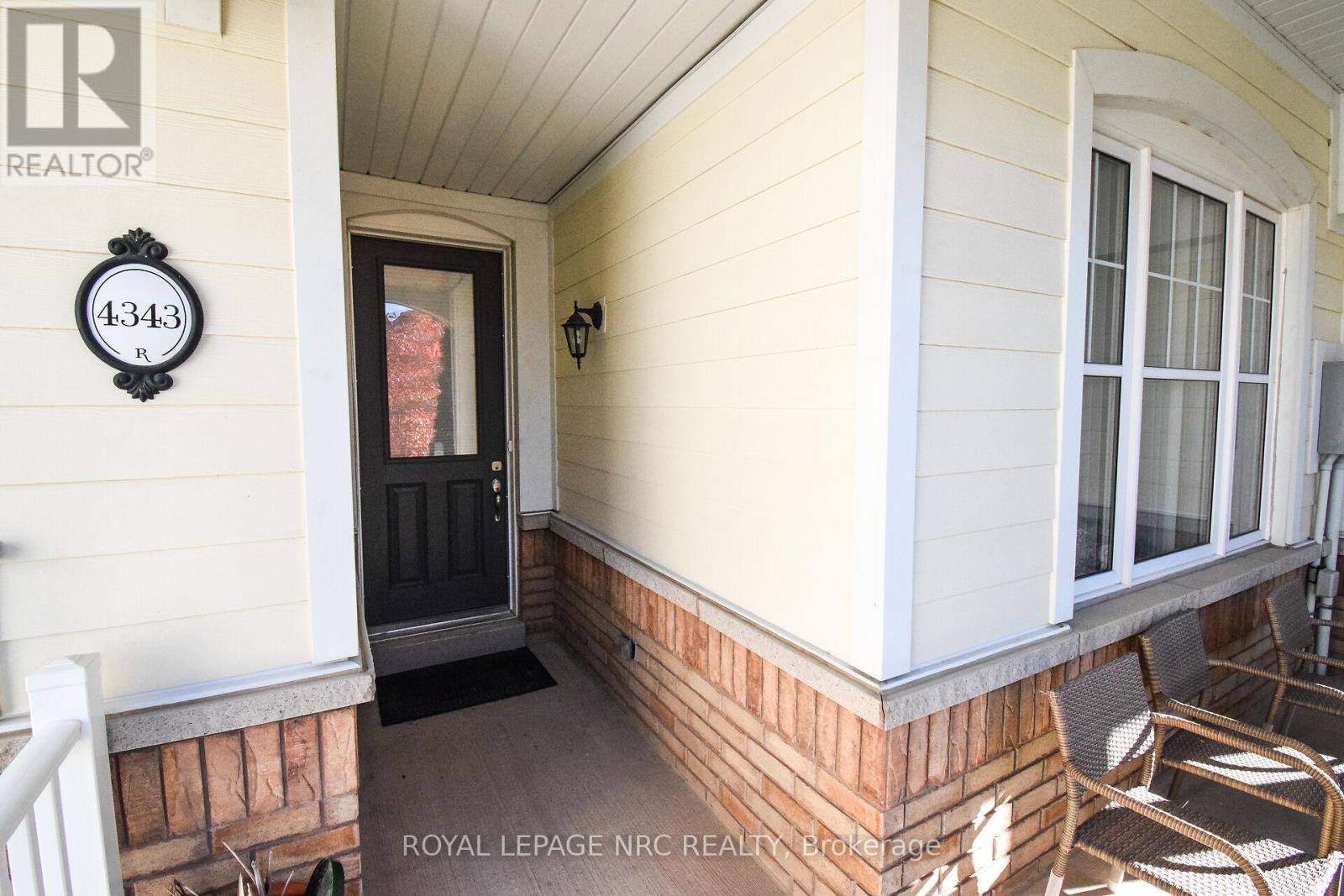 4343 Chemonda Street, Niagara Falls, Ontario  L2G 0E0 - Photo 3 - X13131406