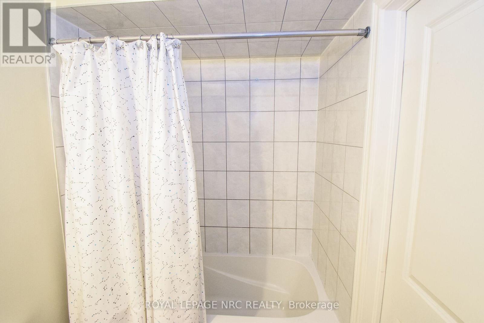 4343 Chemonda Street, Niagara Falls, Ontario  L2G 0E0 - Photo 30 - X13131406