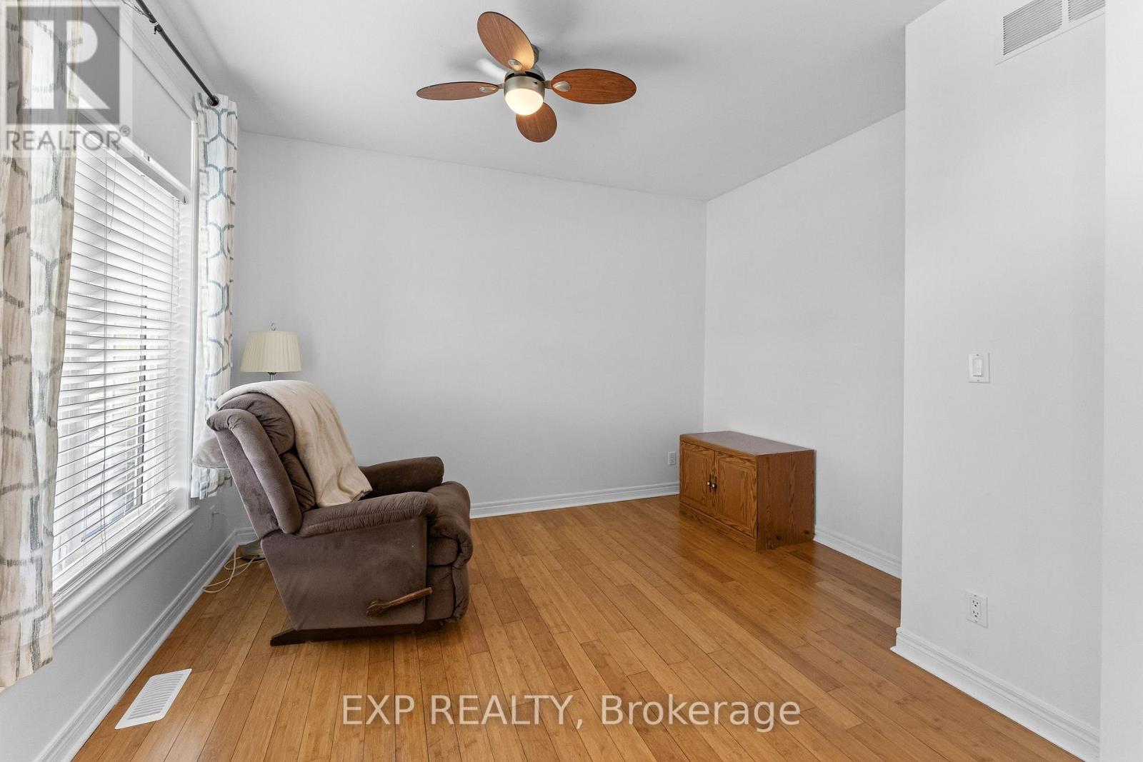 4324 Beverley Crescent, Lincoln, Ontario  L0R 1B6 - Photo 9 - X13132142