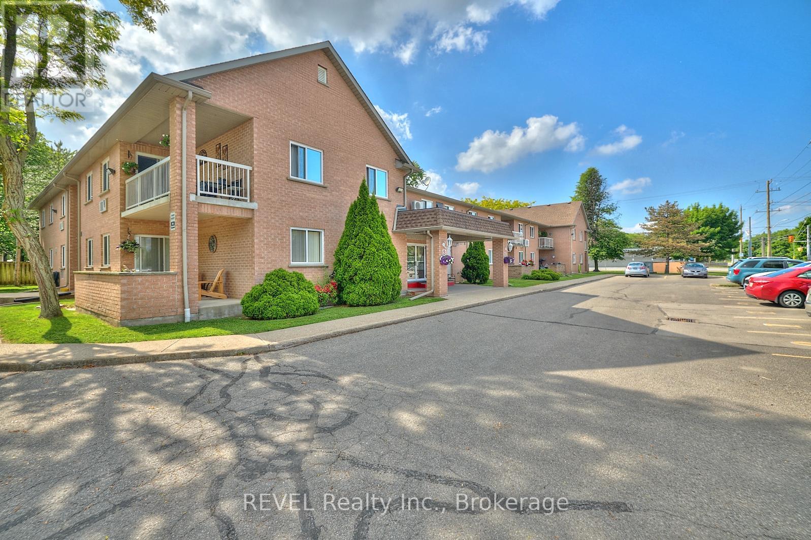19 - 117 Willson Road, Welland, Ontario  L3C 2T4 - Photo 3 - X13132510