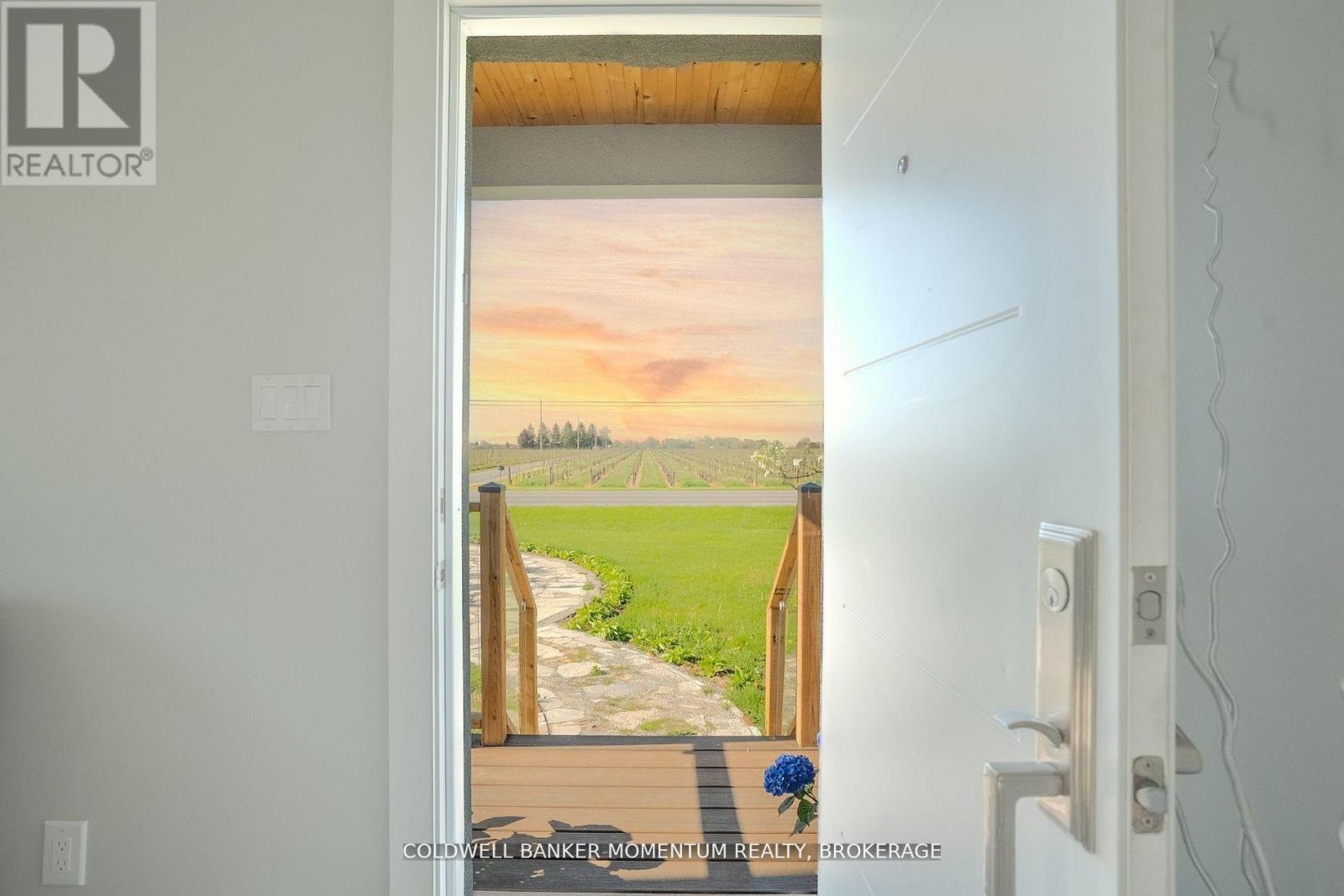 165 East West Line, Niagara-On-The-Lake, Ontario  L0S 1J0 - Photo 39 - X13133712