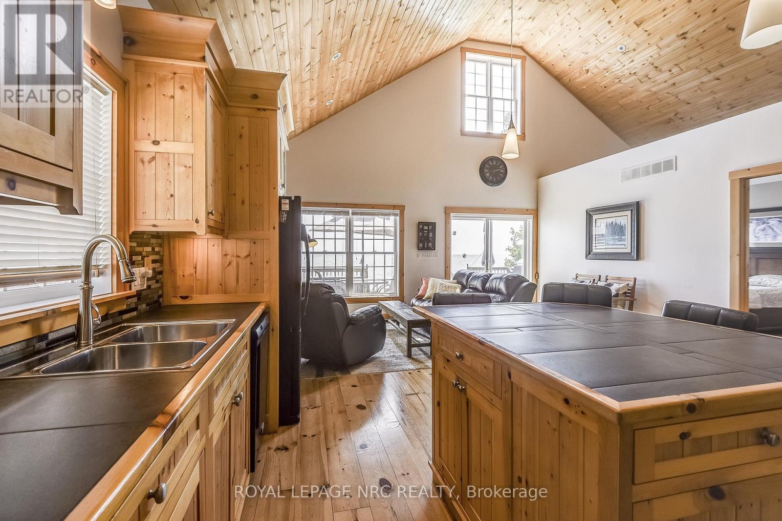 10849 Lakeshore Road W, Wainfleet, Ontario  L3K 5V4 - Photo 10 - X13134018