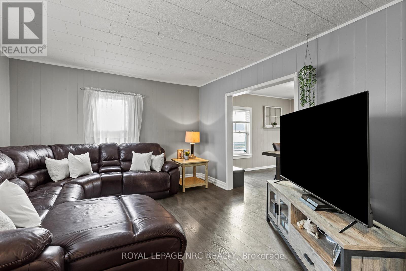 313 Burgar Street, Welland, Ontario  L3B 2T5 - Photo 10 - X13134728