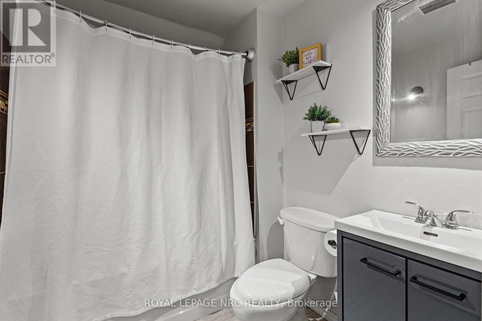 313 Burgar Street, Welland, Ontario  L3B 2T5 - Photo 28 - X13134728