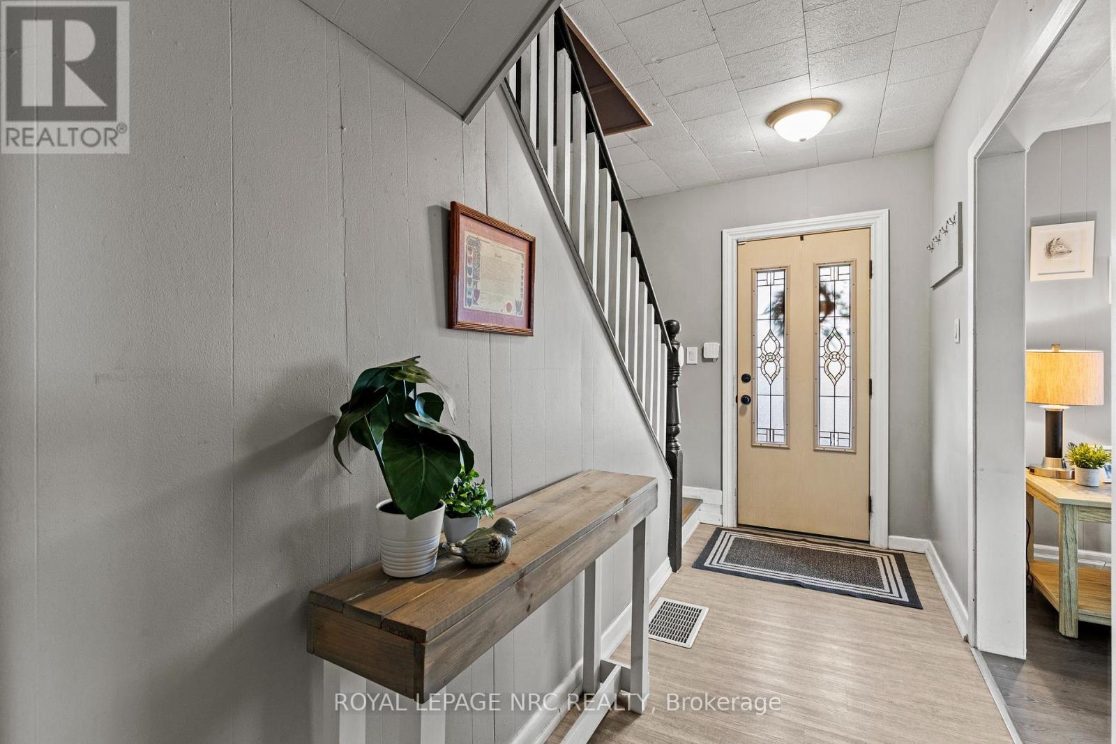 313 Burgar Street, Welland, Ontario  L3B 2T5 - Photo 8 - X13134728