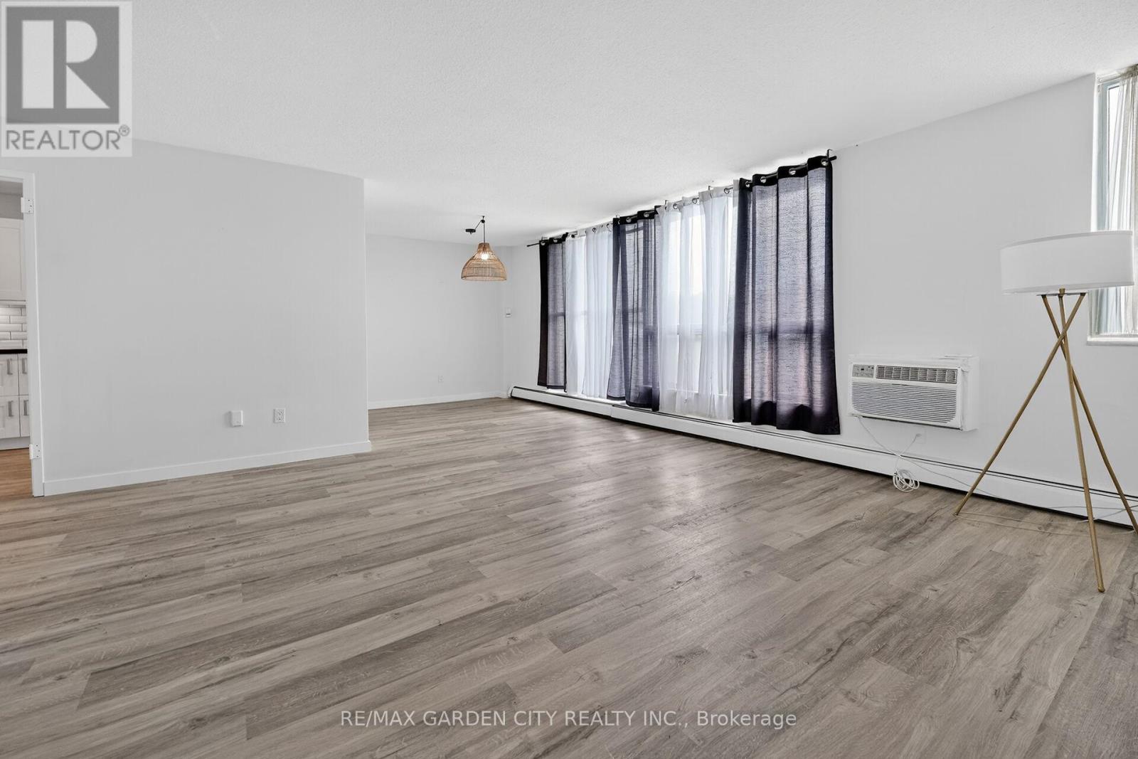 106 - 35 Towering Heights Boulevard, St. Catharines, Ontario  L2T 3G8 - Photo 8 - X13139046