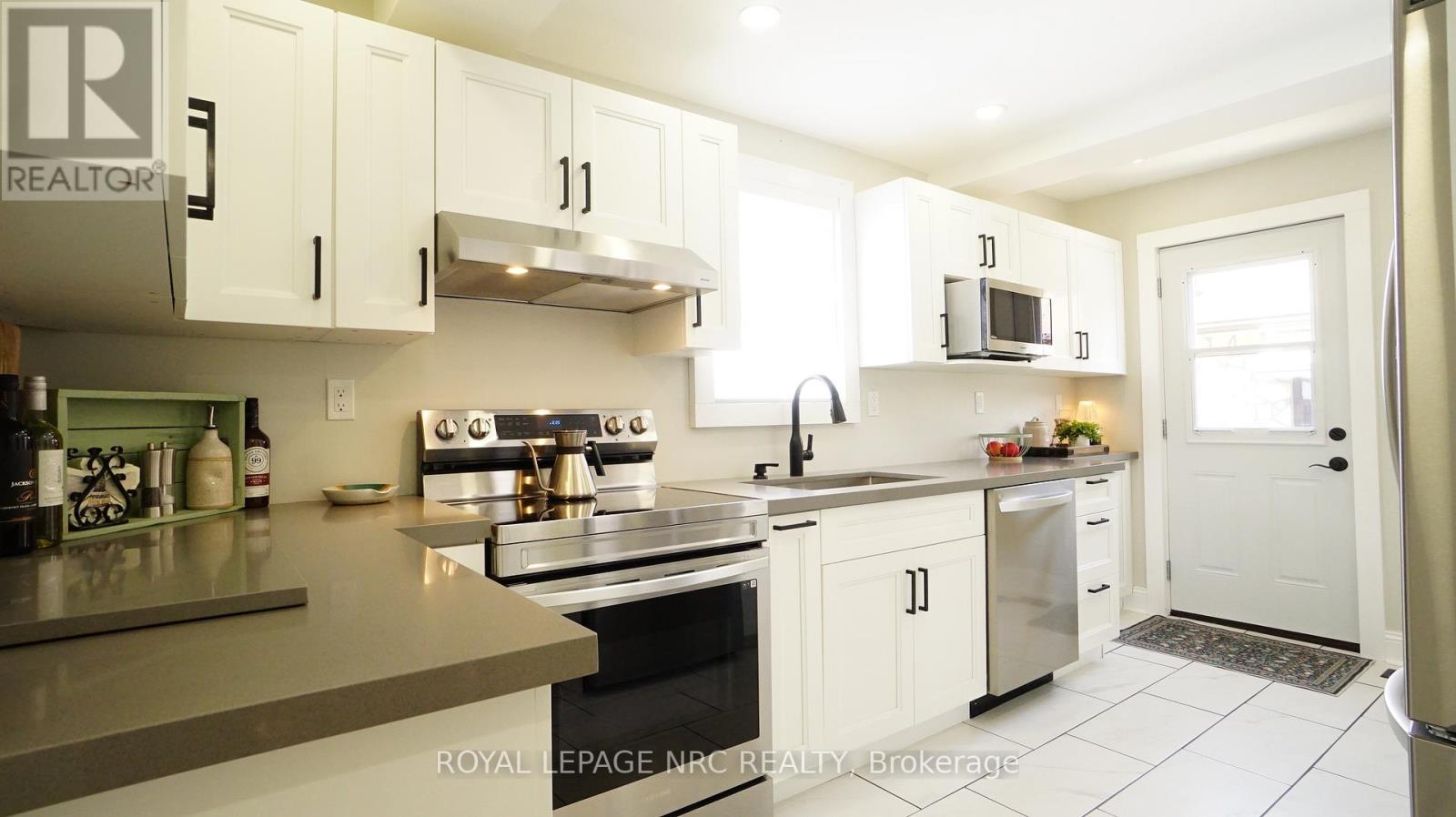 57 Church Street E, Welland, Ontario  L3C 4N7 - Photo 4 - X13139172