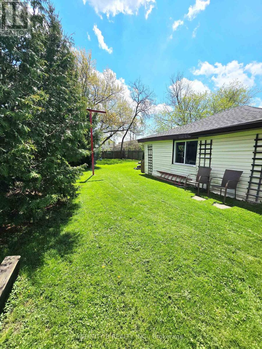 4728 Bridge Street, Niagara Falls, Ontario  L2E 2R8 - Photo 20 - X13139800