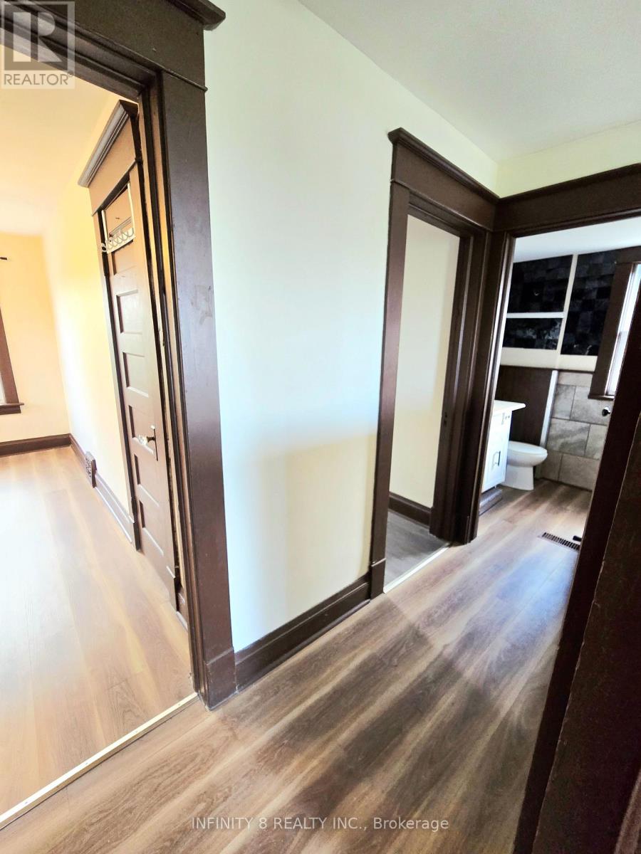 4728 Bridge Street, Niagara Falls, Ontario  L2E 2R8 - Photo 9 - X13139800
