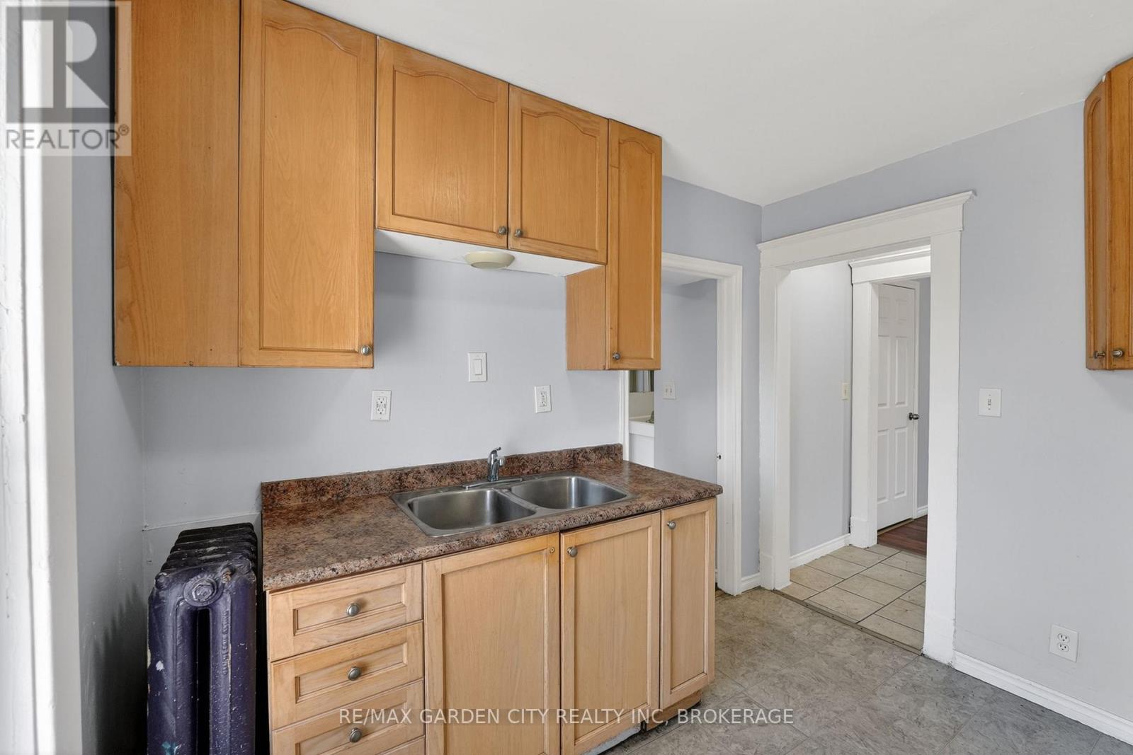 43 York Street, St. Catharines, Ontario  L2R 6C2 - Photo 23 - X13140394