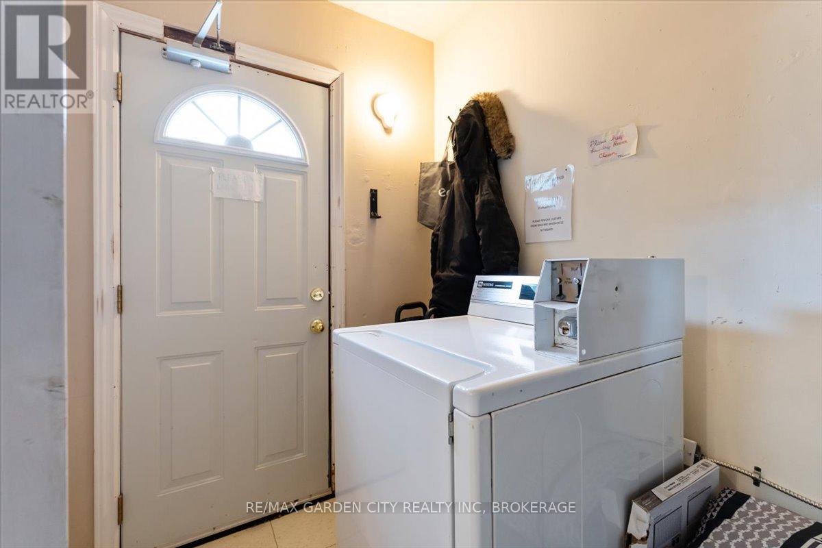 43 York Street, St. Catharines, Ontario  L2R 6C2 - Photo 33 - X13140394
