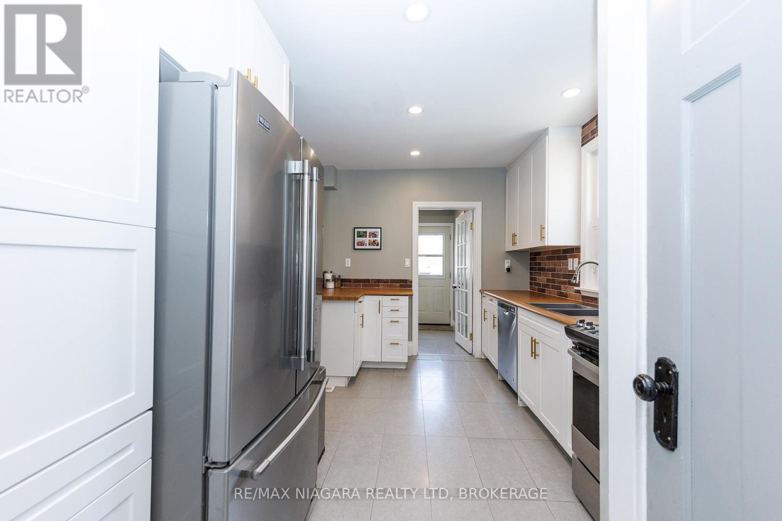 168 Steele Street, Port Colborne, Ontario  L3K 4X6 - Photo 22 - X13141310