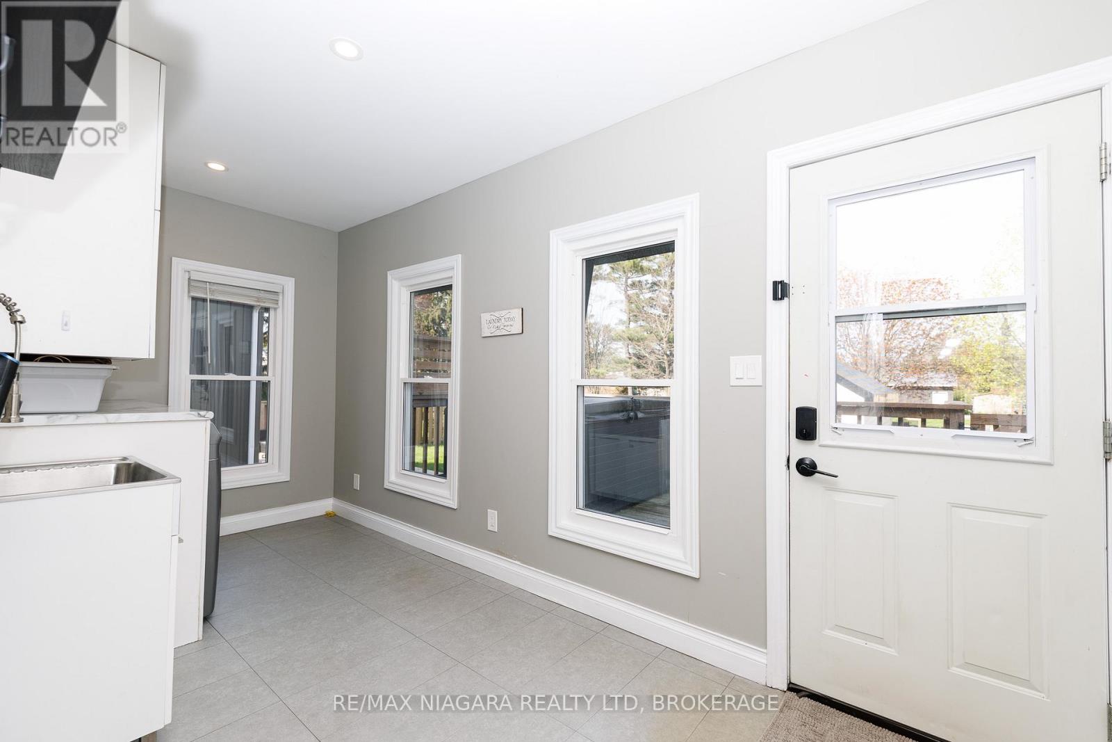 168 Steele Street, Port Colborne, Ontario  L3K 4X6 - Photo 24 - X13141310