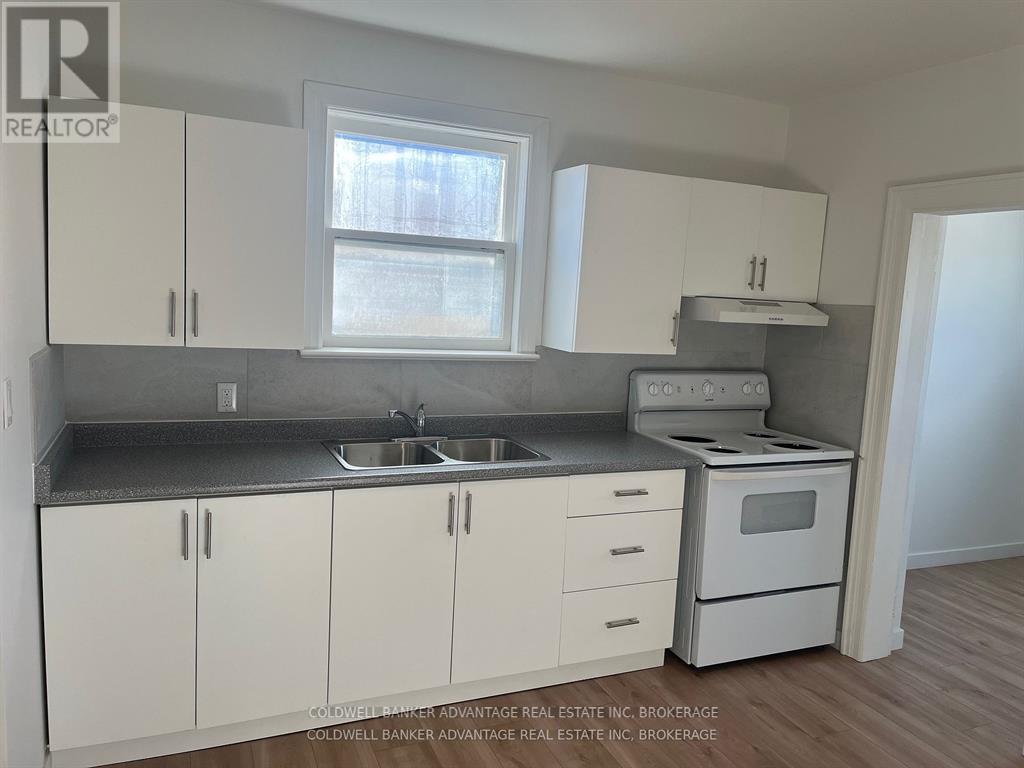 UPPER - 832 KING STREET, Port Colborne, Ontario