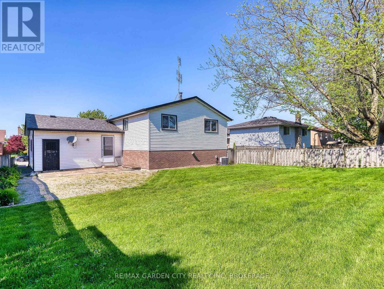 7740 Chorozy Street, Niagara Falls, Ontario  L2H 2N9 - Photo 4 - X13144492