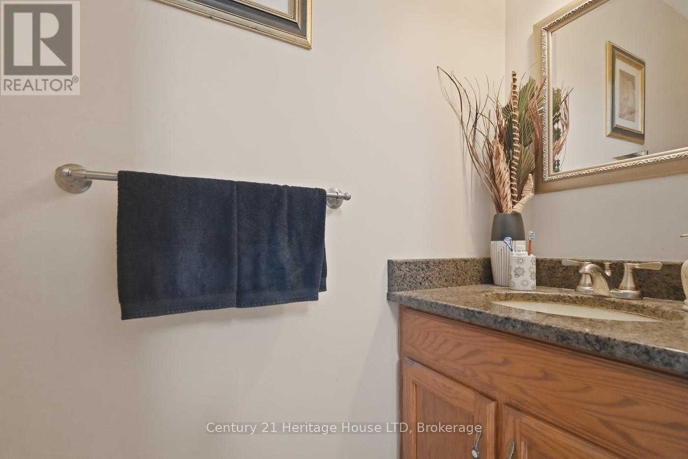 6864 Sunrise Court, Niagara Falls, Ontario  L2G 7V2 - Photo 19 - X13144862