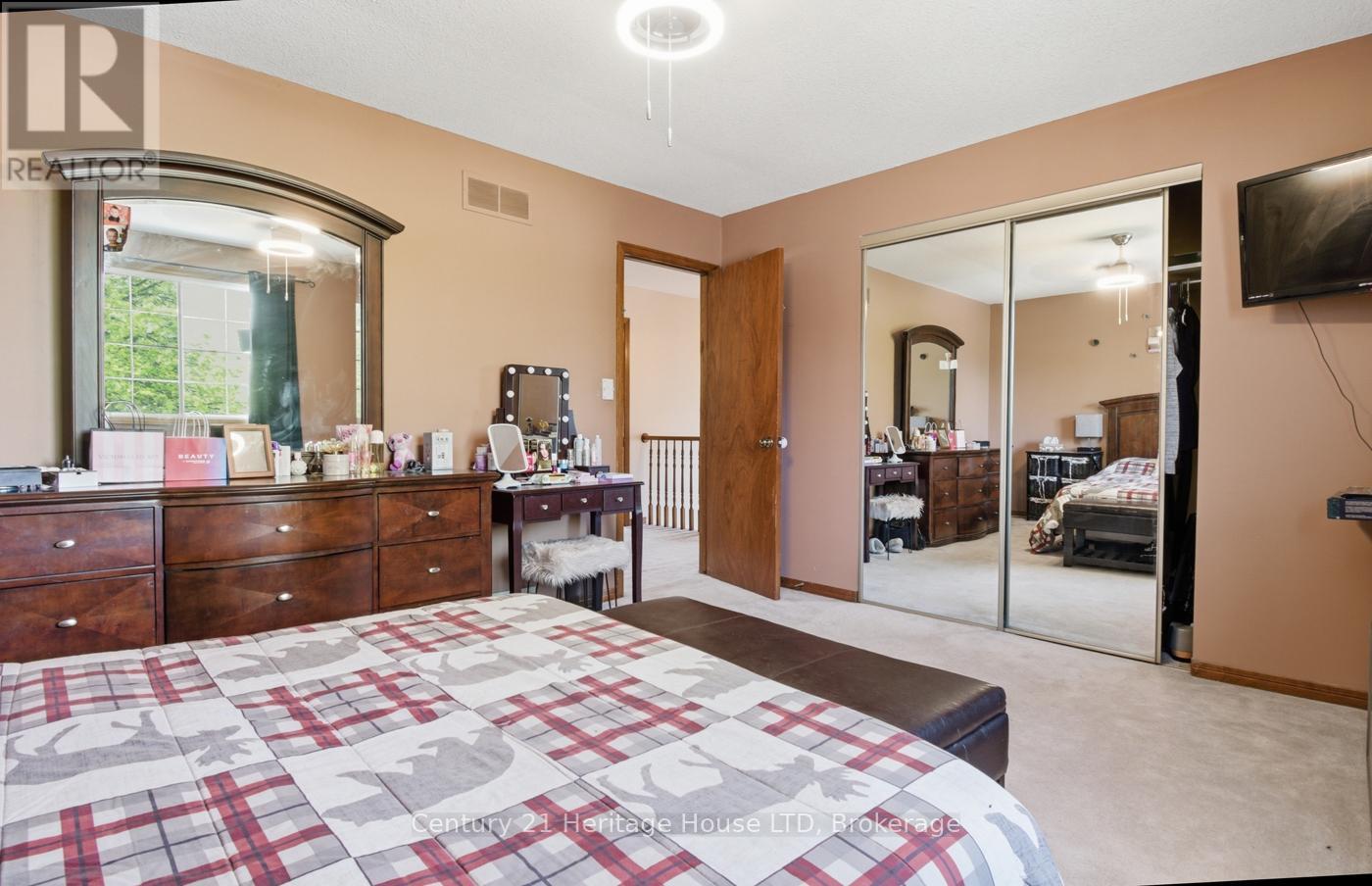 6864 Sunrise Court, Niagara Falls, Ontario  L2G 7V2 - Photo 22 - X13144862