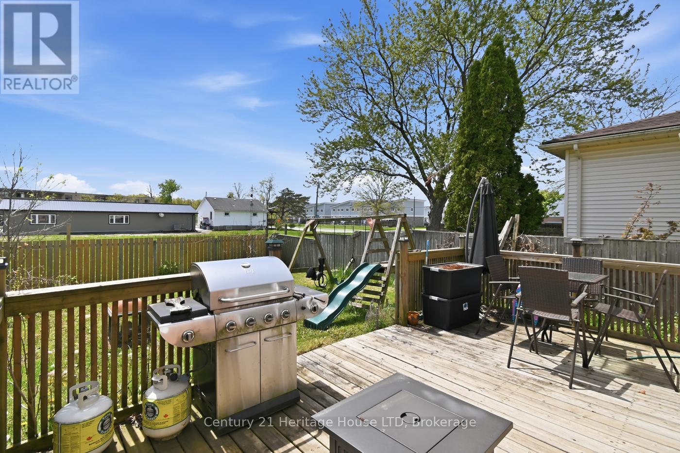 6864 Sunrise Court, Niagara Falls, Ontario  L2G 7V2 - Photo 38 - X13144862