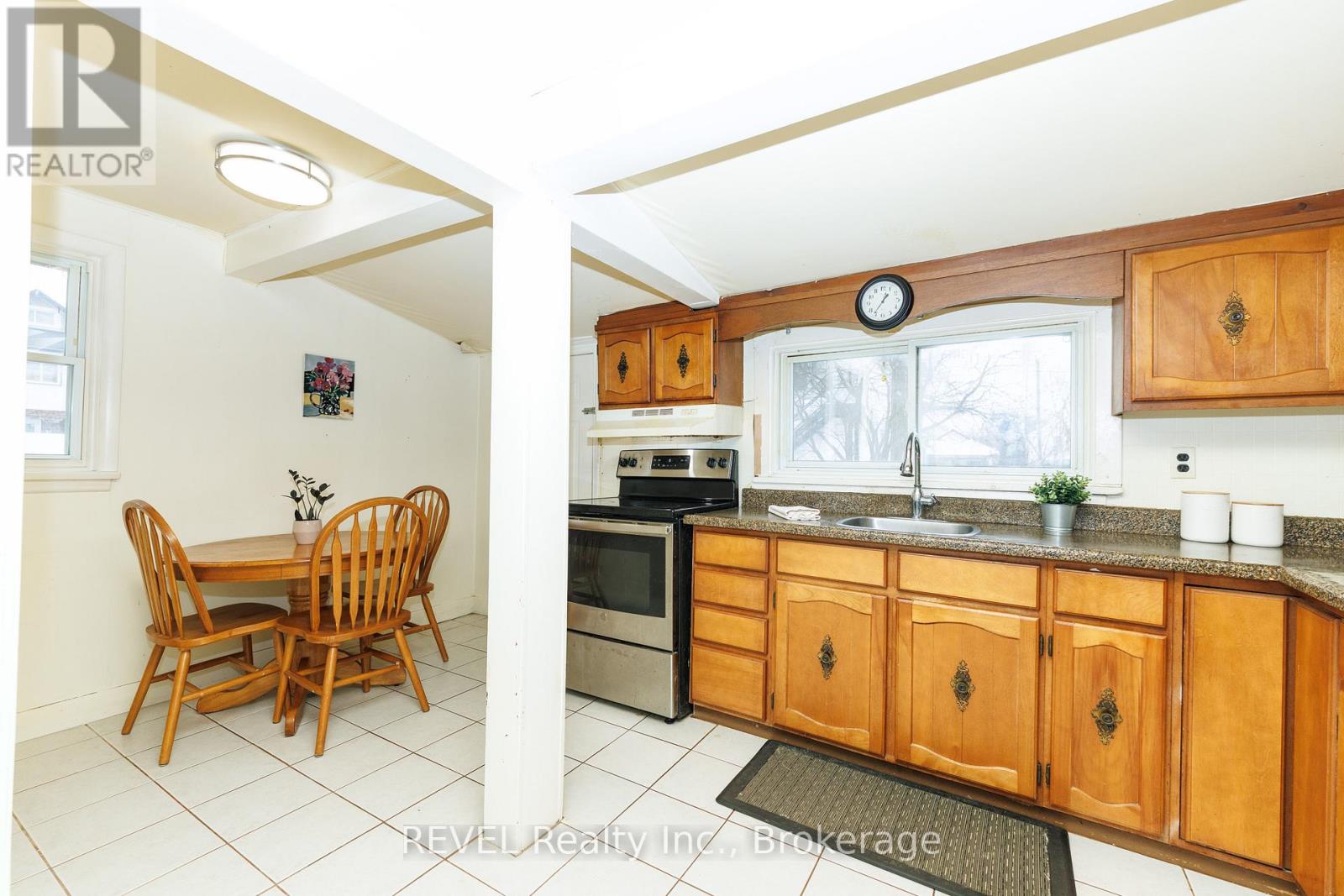4621 Jepson Street, Niagara Falls, Ontario  L2E 1J5 - Photo 12 - X13146326