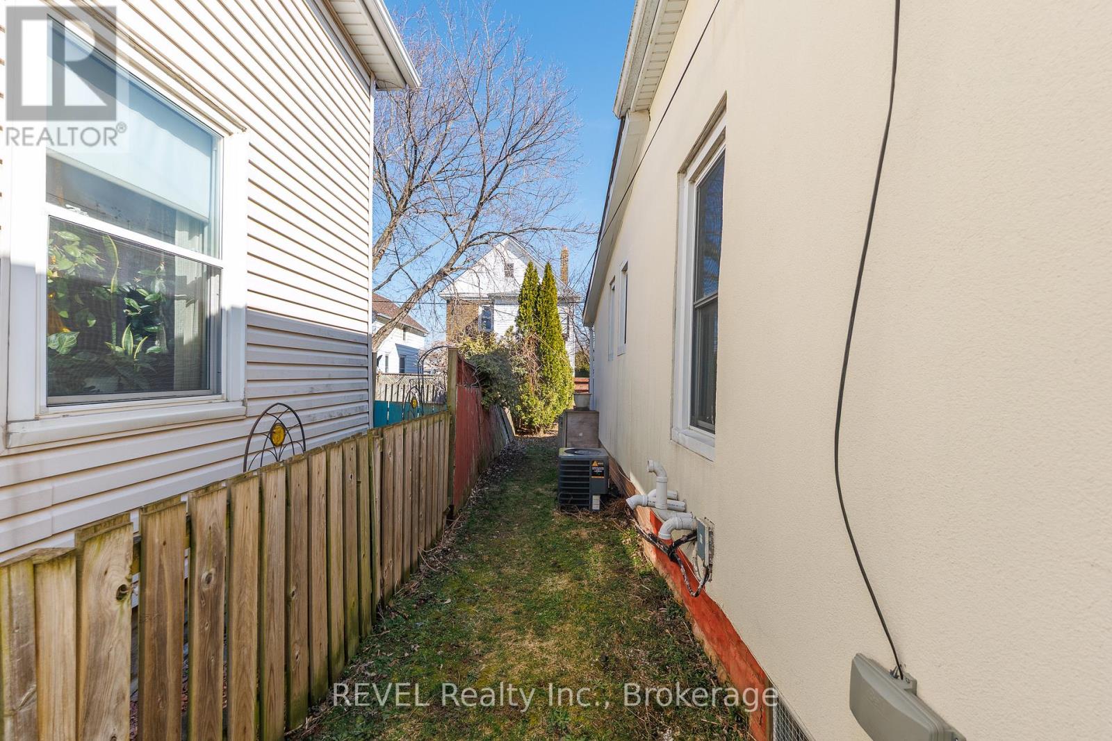 4621 Jepson Street, Niagara Falls, Ontario  L2E 1J5 - Photo 24 - X13146326