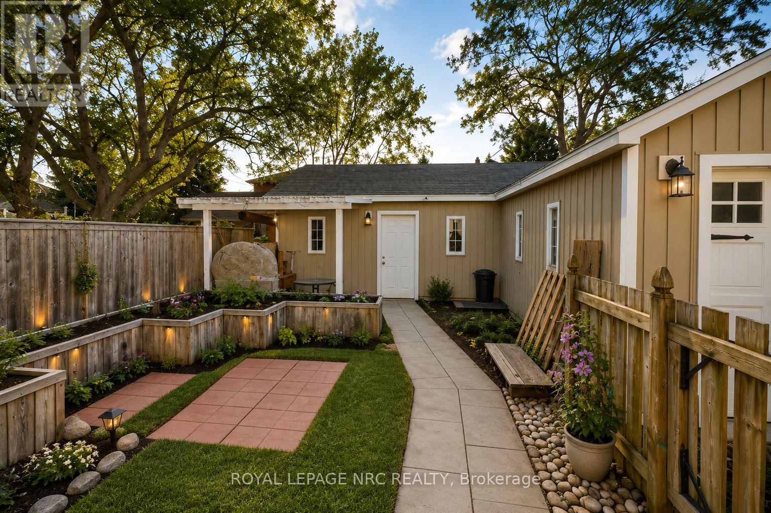 92 Dufferin Street, St. Catharines, Ontario  L2R 1Z8 - Photo 12 - X13146544