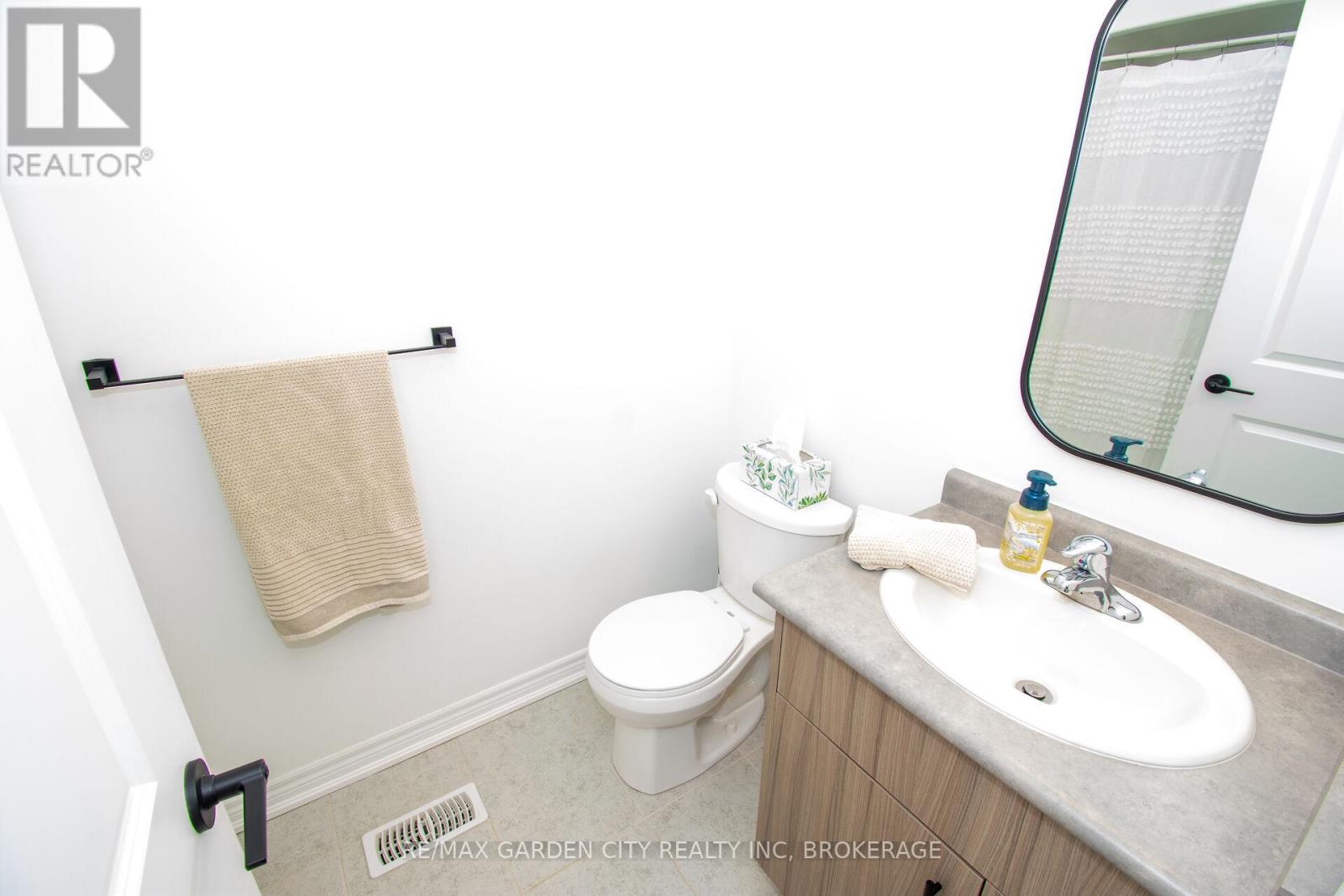 15 Lymburner Street, Pelham, Ontario  L3E 0B4 - Photo 25 - X13148020