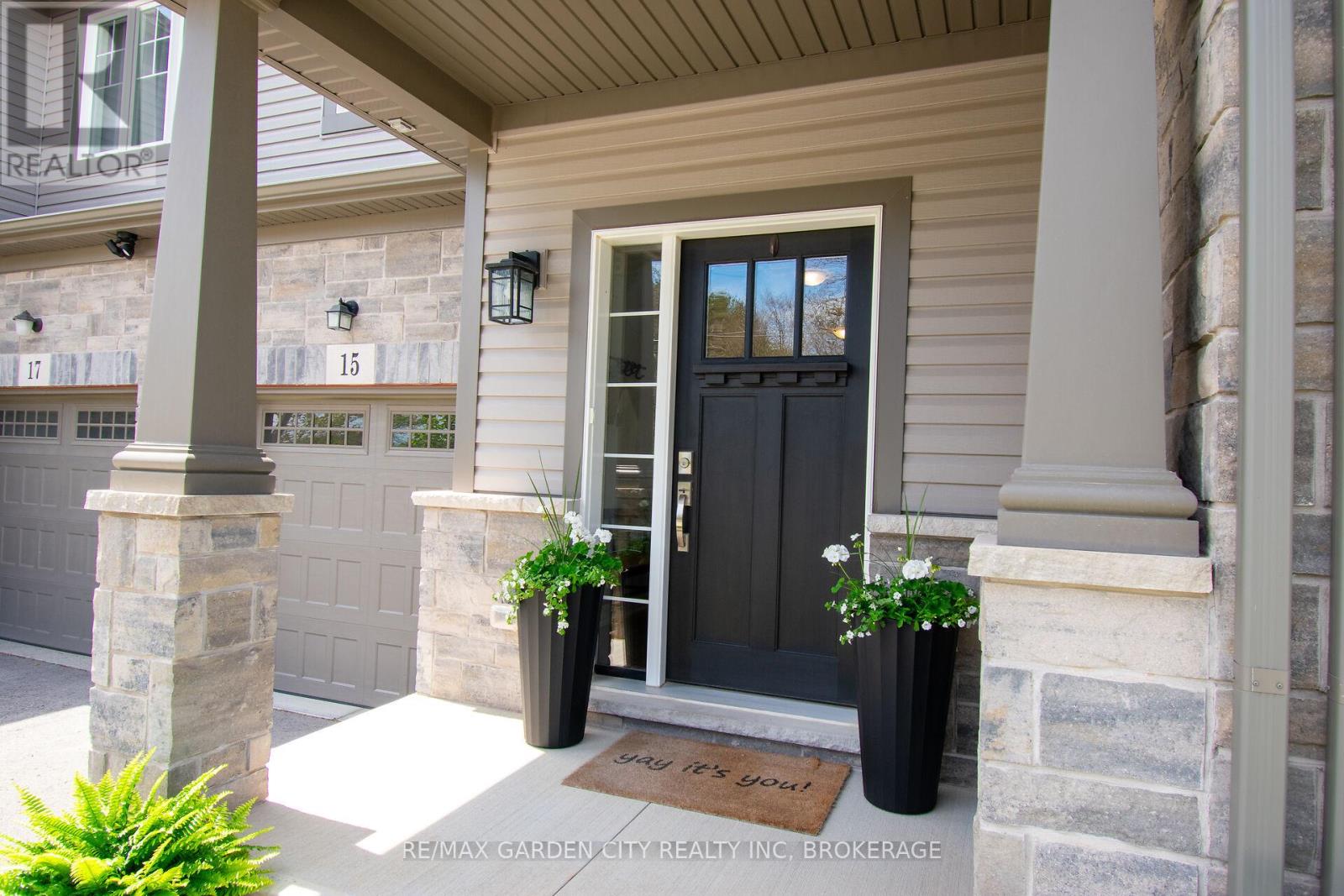 15 Lymburner Street, Pelham, Ontario  L3E 0B4 - Photo 4 - X13148020
