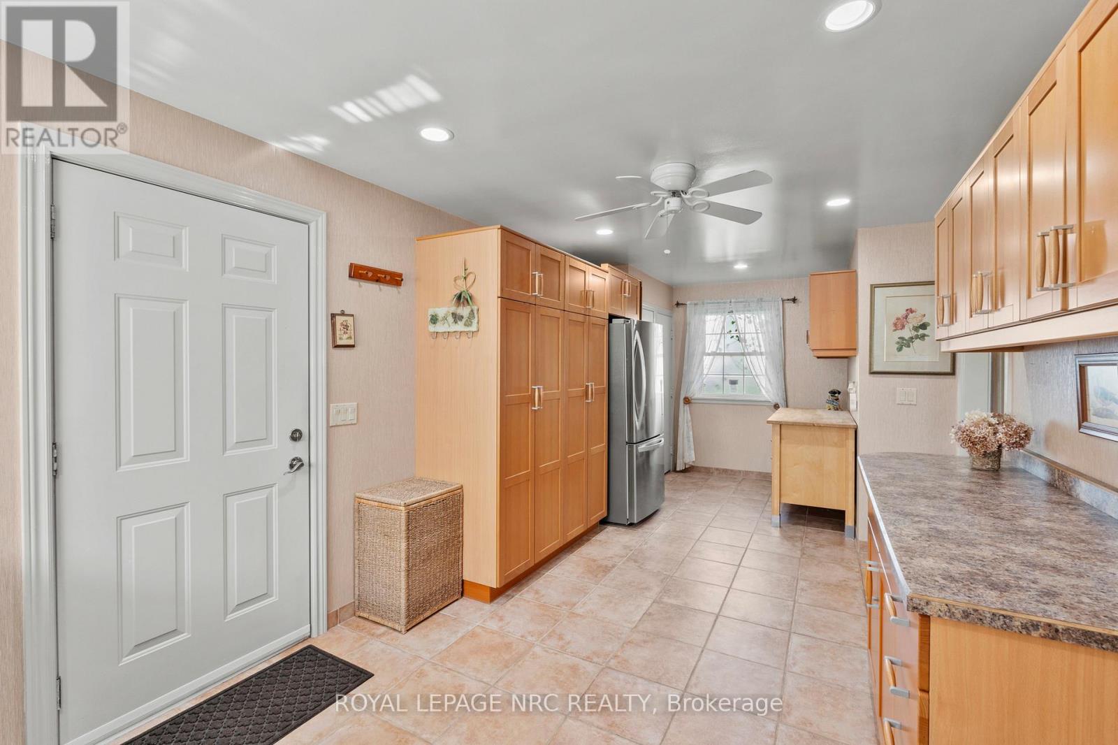 3689 Niagara Boulevard, Fort Erie, Ontario  L0S 1S0 - Photo 14 - X13148048