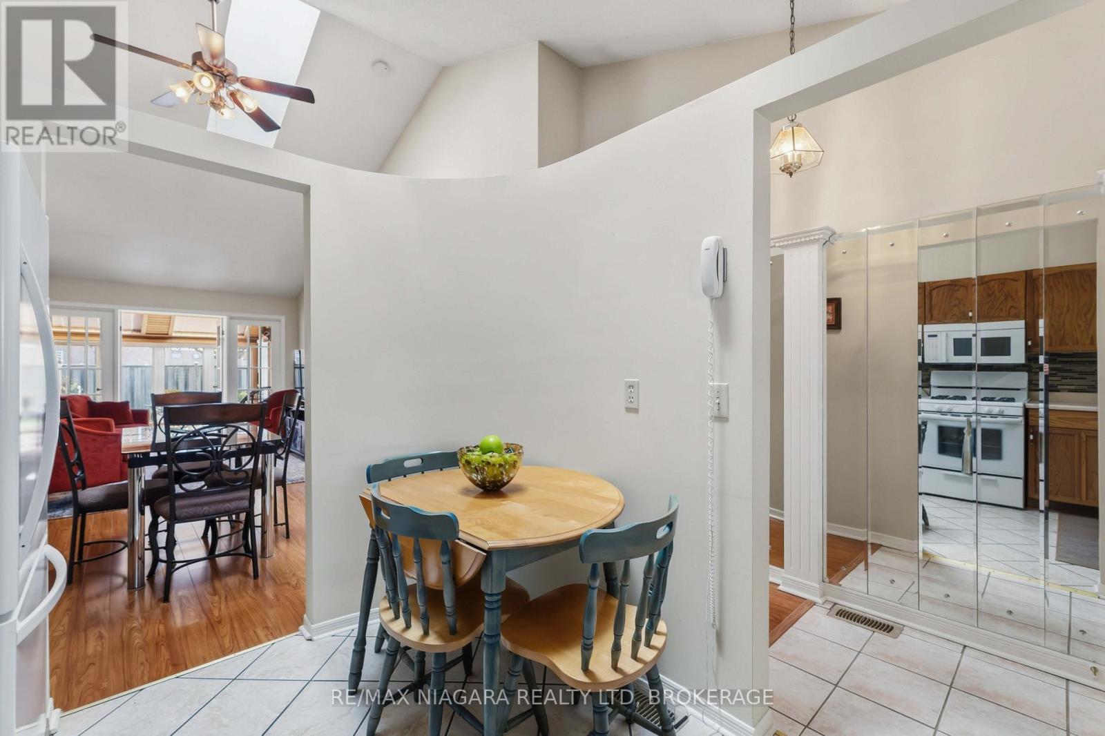 9 - 4117 Apple Blossom Lane, Lincoln, Ontario  L0R 2C0 - Photo 13 - X13149052