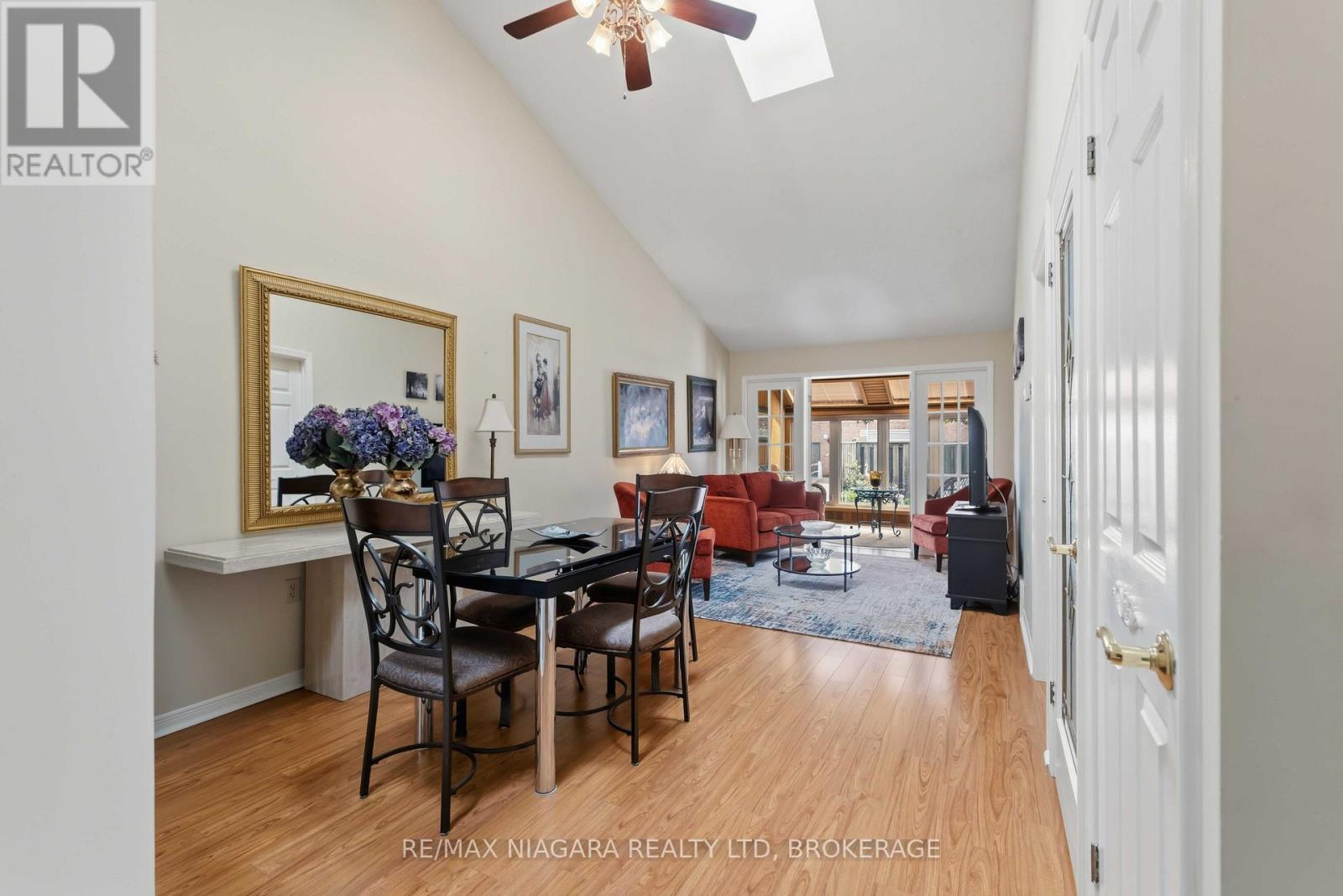 9 - 4117 Apple Blossom Lane, Lincoln, Ontario  L0R 2C0 - Photo 4 - X13149052