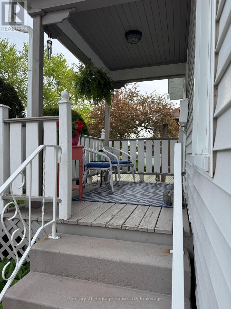 87 Margery Road, Welland, Ontario  L3B 2P7 - Photo 3 - X13149888