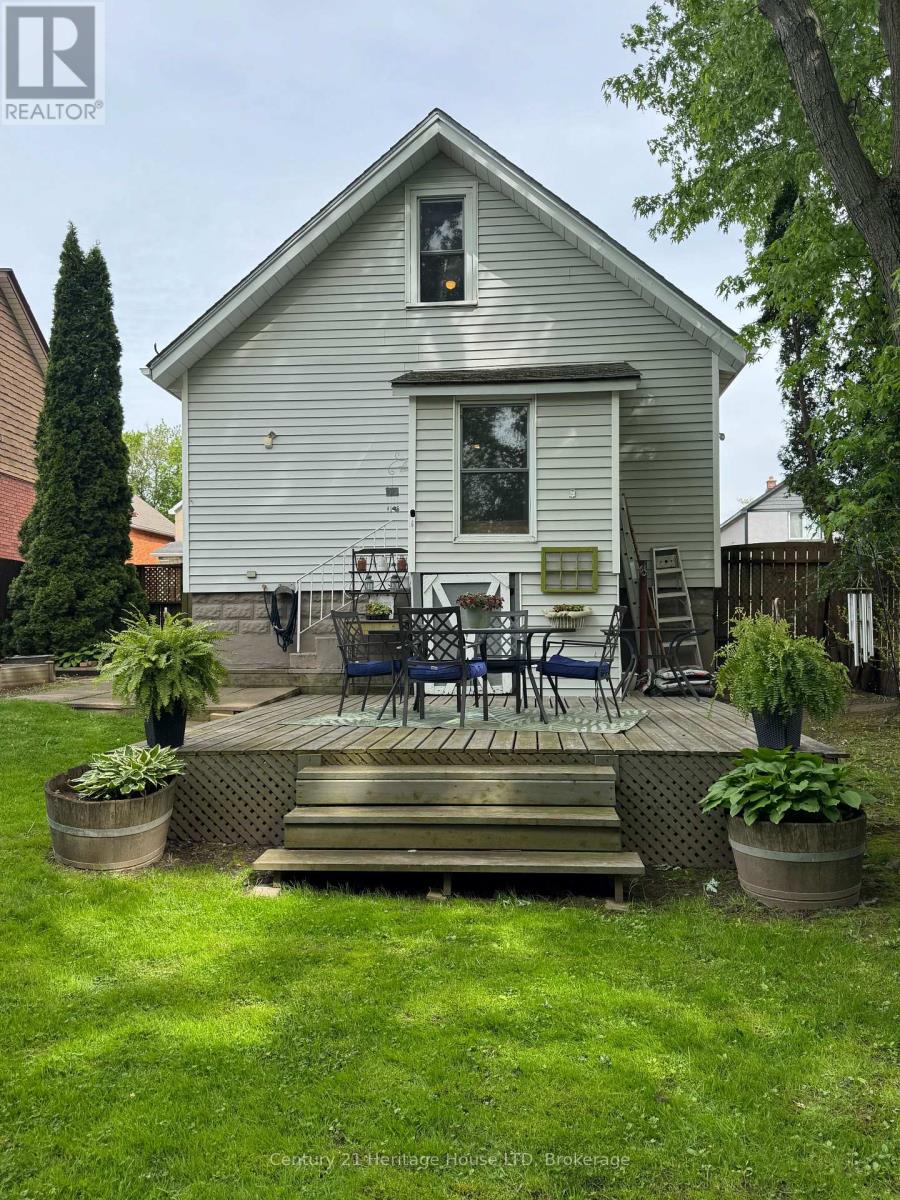 87 Margery Road, Welland, Ontario  L3B 2P7 - Photo 4 - X13149888