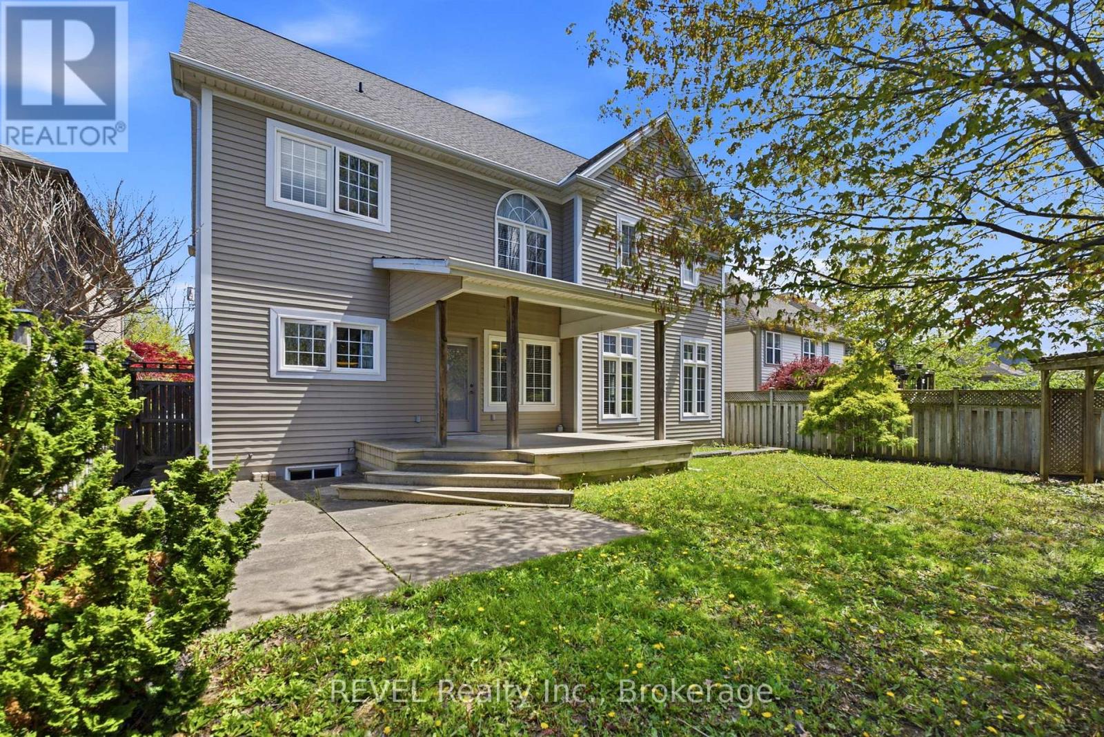 9 First Street Louth Street, St. Catharines, Ontario  L2W 1C7 - Photo 36 - X13150956