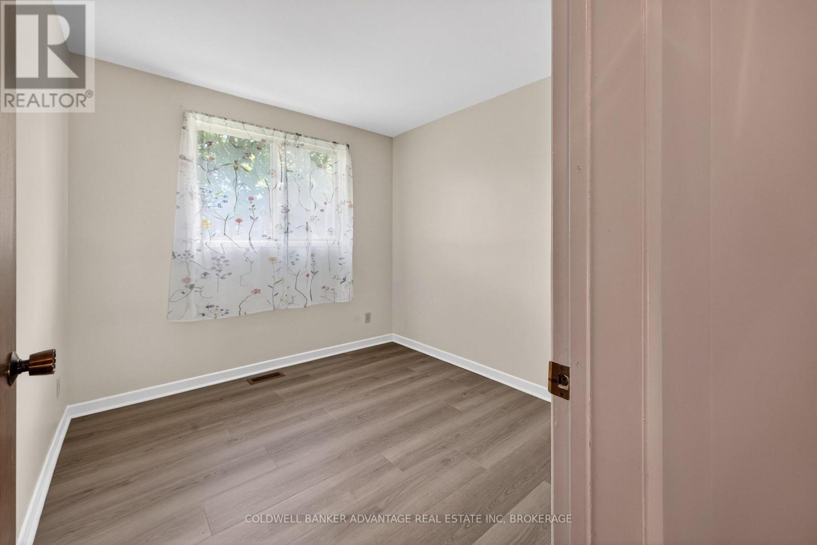 6976 Abbey Circle, Niagara Falls, Ontario  L2J 3N4 - Photo 23 - X13151176