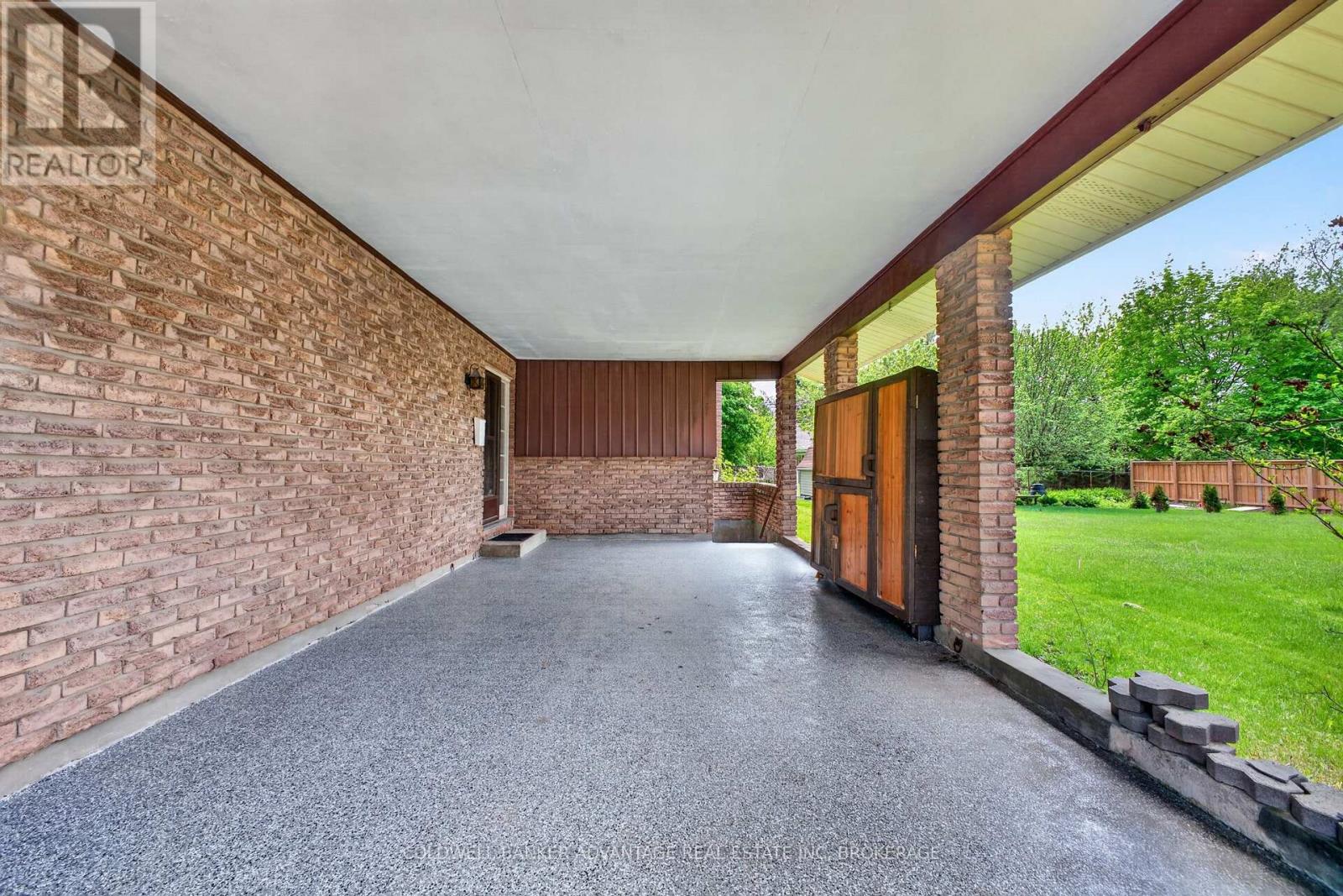 6976 Abbey Circle, Niagara Falls, Ontario  L2J 3N4 - Photo 7 - X13151176