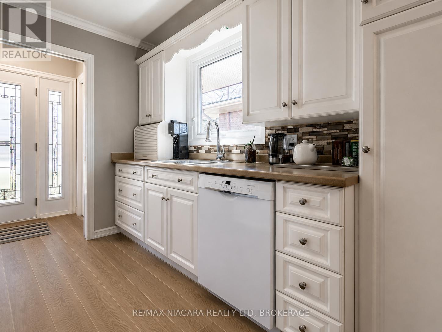 63 Windward Street, St. Catharines, Ontario  L2M 4B9 - Photo 10 - X13151376