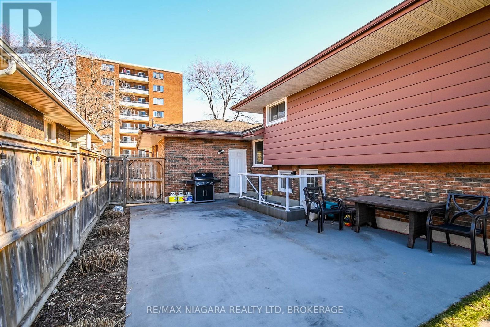 63 Windward Street, St. Catharines, Ontario  L2M 4B9 - Photo 30 - X13151376