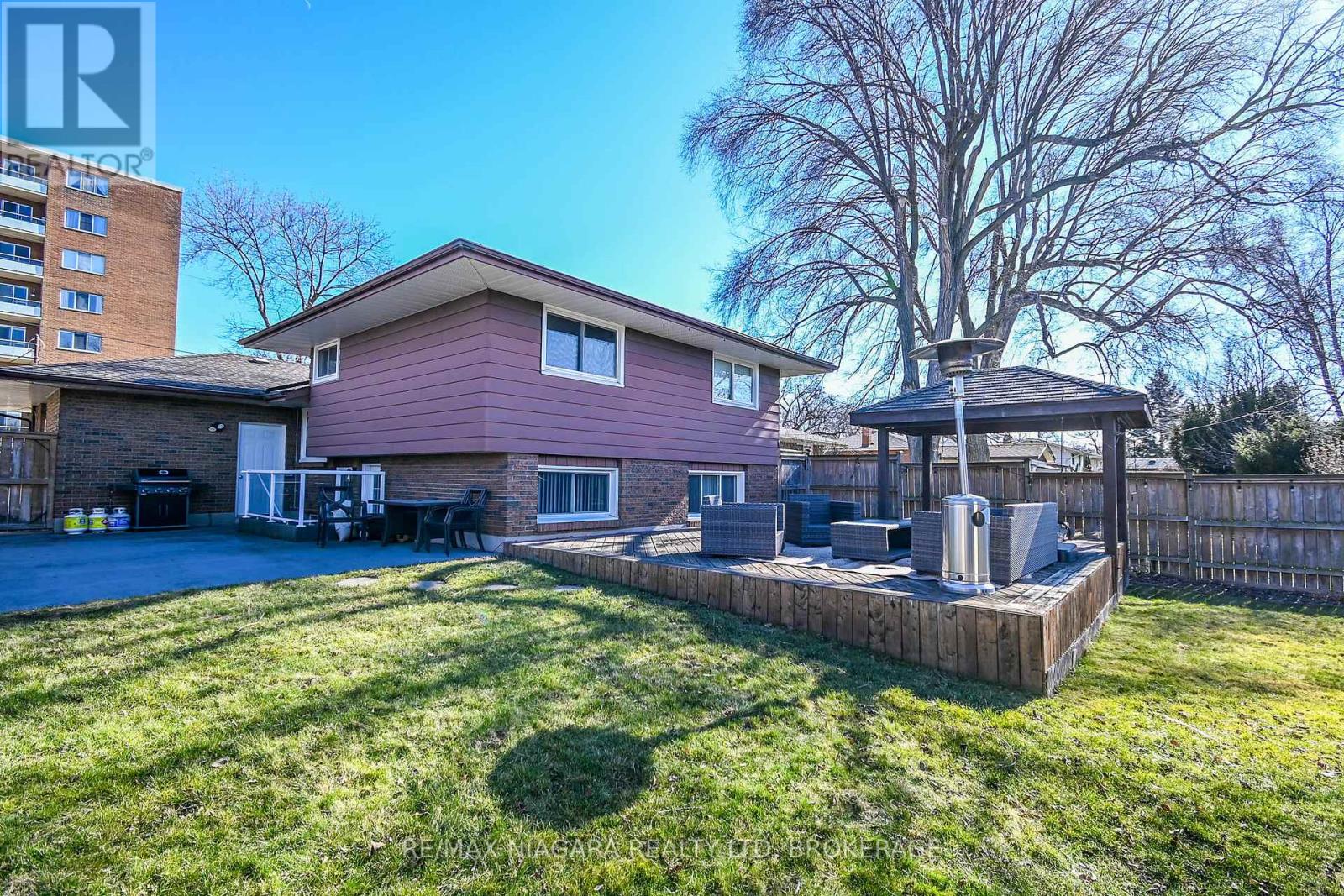 63 Windward Street, St. Catharines, Ontario  L2M 4B9 - Photo 32 - X13151376