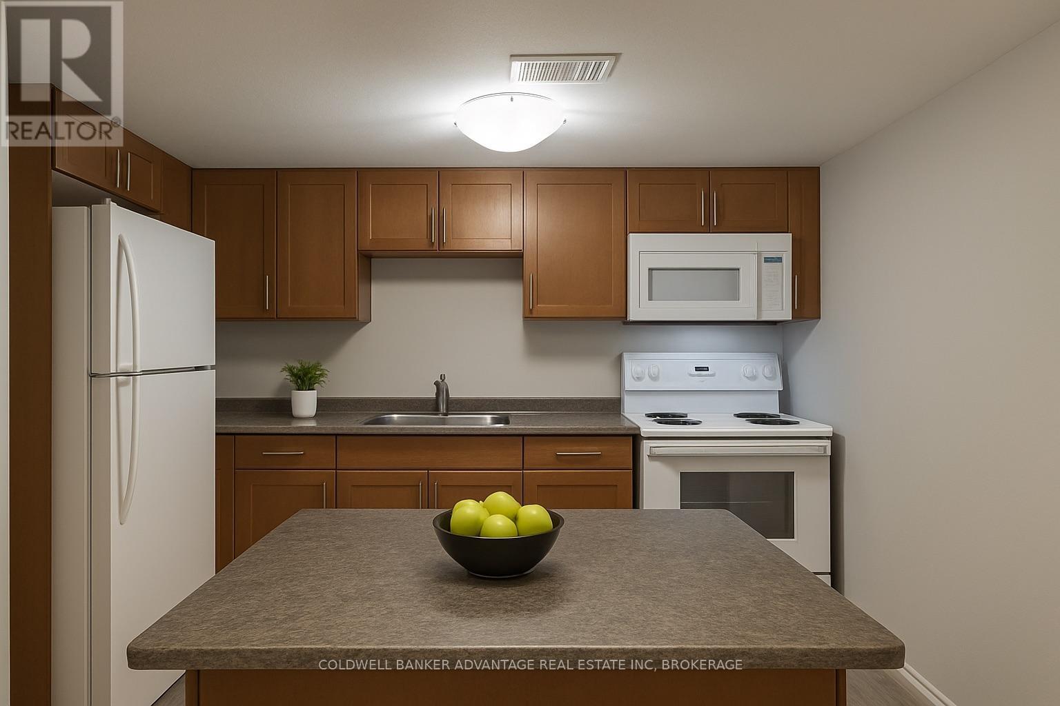 Lower - 98 Masterson Drive, St. Catharines, Ontario  L2T 3R2 - Photo 4 - X13152486