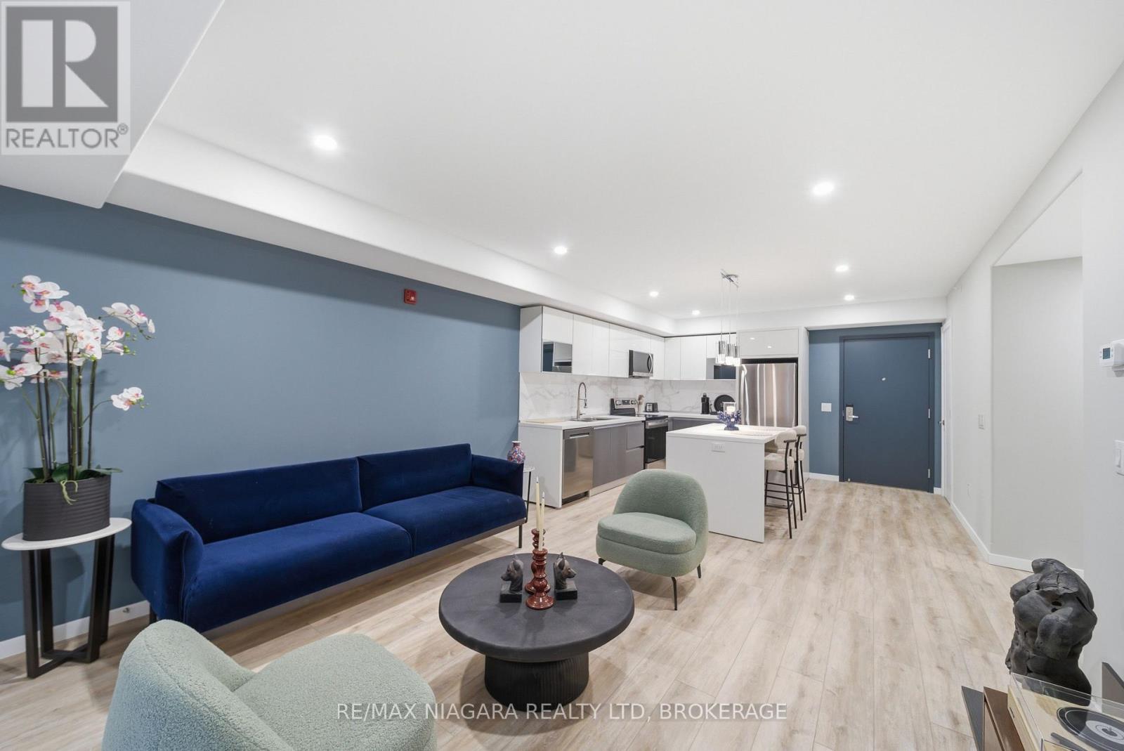 112 C - 155 Hagar Street, Welland, Ontario  L3B 5V9 - Photo 17 - X13152674