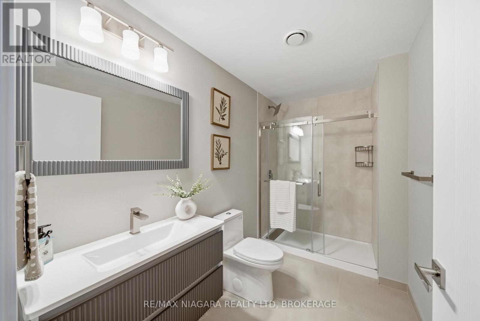 106 C - 155 Hagar Street, Welland, Ontario  L3B 5V9 - Photo 15 - X13152678