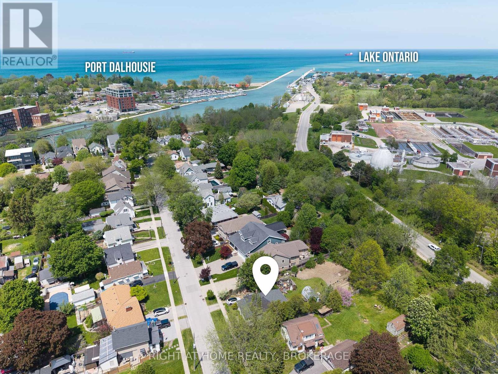 20 JOHN STREET, St. Catharines, Ontario